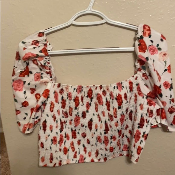 SHEIN Tops - Crop top